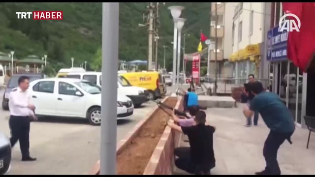 Yol kontrolü yapan polis ekiplerine saldırı: 2 polis şehit