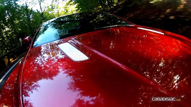 Essai vidéo - Aston Martin V8 Vantage