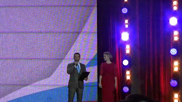 Тодес и Марина Девятова и Мето́дие Бужо́р - Представь себе весь этот мир,Анастасия Макеева - В море ветры