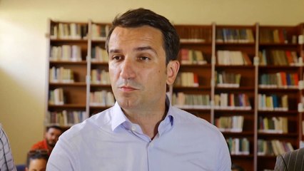 Veliaj, në bibliotekën e rikonstruktuar të Njësisë 8 - Top Channel Albania - News - Lajme