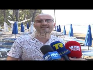 Ora News –  Shëngjin, plazh poshtë linjës elektrike