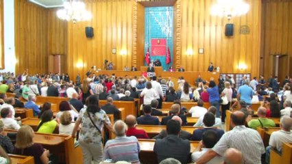 Kılıçdaroğlu: "21. Yüzyılda Hangi Gerekçe ile Darbe Yapıyorsunuz?"