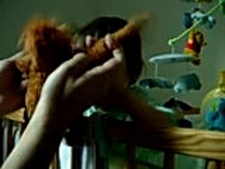 debout dans mon lit et je jette des trucs !