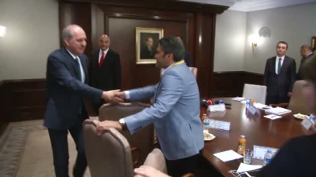 Kurtulmuş: Tsk, Darbe Teşebbüsüne Katılan Örgüt Mensuplarının Tamamını Temizleyecektir