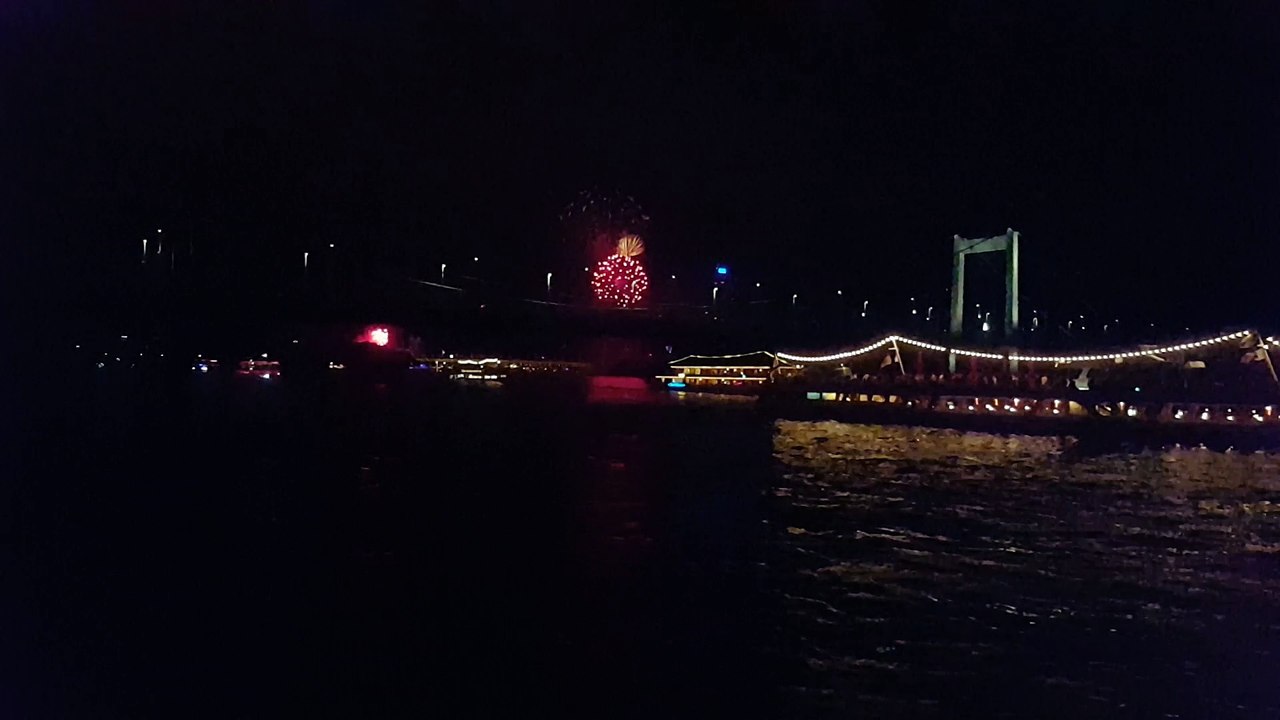 Kölner Lichter 2016 - Kontraste