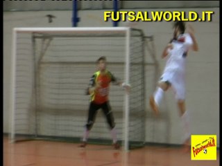 GOL di testa . . . Filippo Parisi ( Kaos Futsal)
