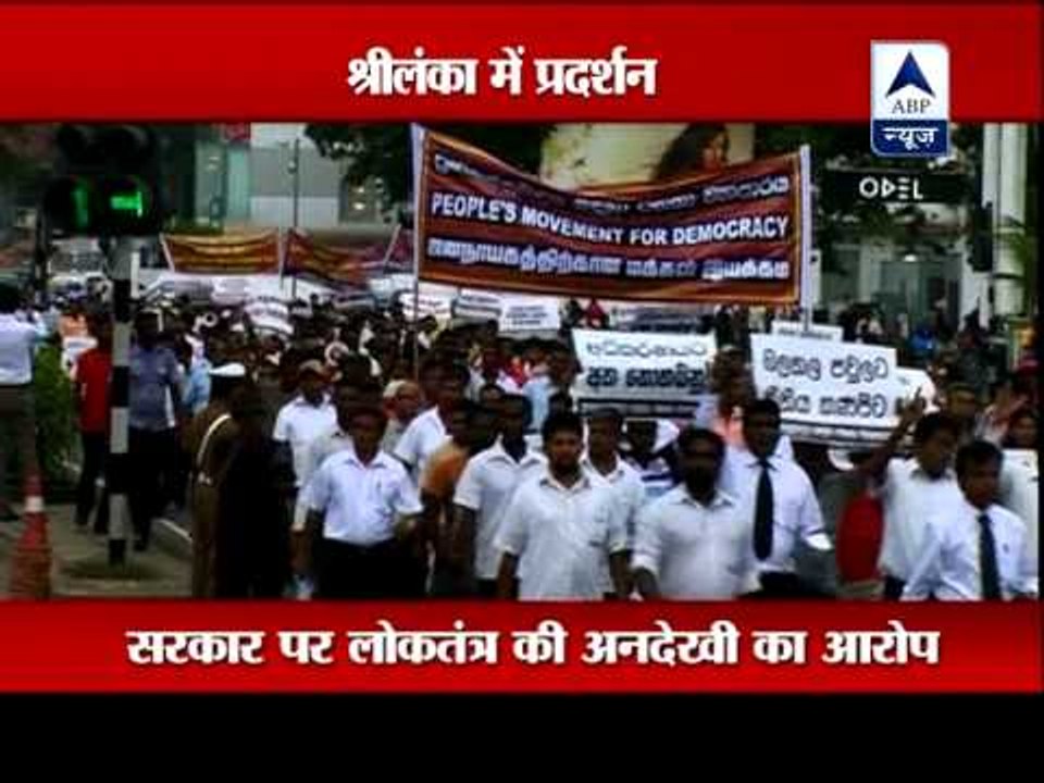 Sri Lankans protest ruling against Chief Justice