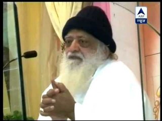 Asaram triggers fresh row, holds girl responsible for Delhi gangrape