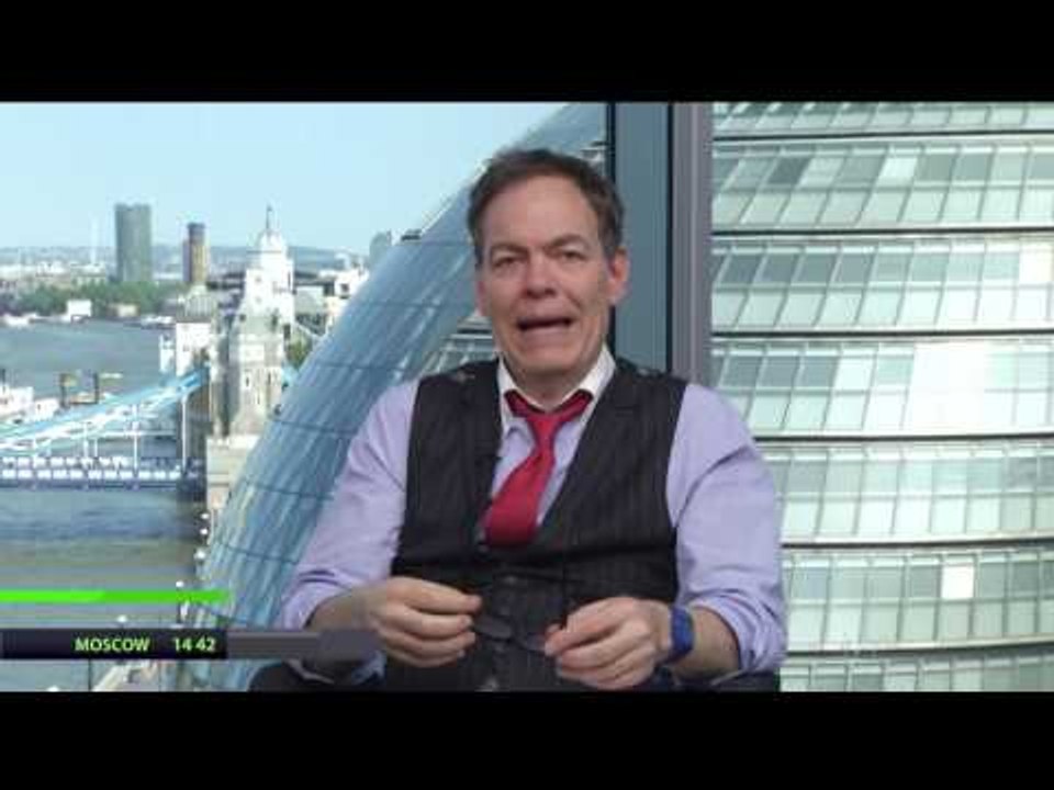 Keiser Report: Crisis of Capitalism (Summer solutions series E942)