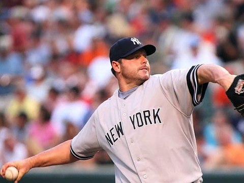 Roger Clemens adds another MLB legend ringer to his team for amateur tourney