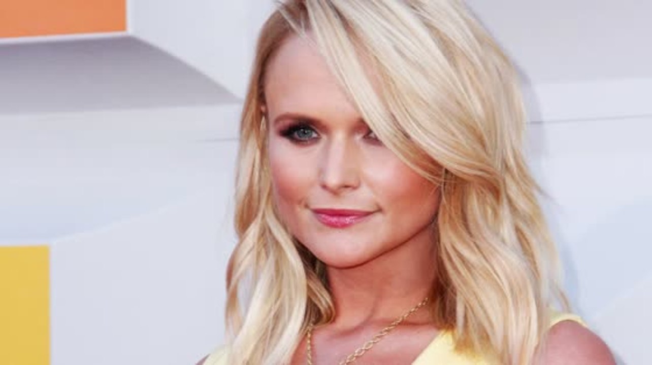 Miranda Lambert veröffentlicht ihre erste Single seit der Scheidung