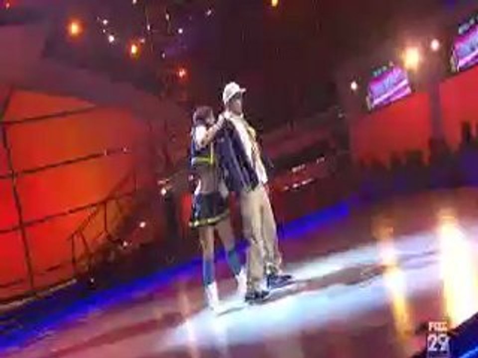 Lacey and Kameron - Hip Hop