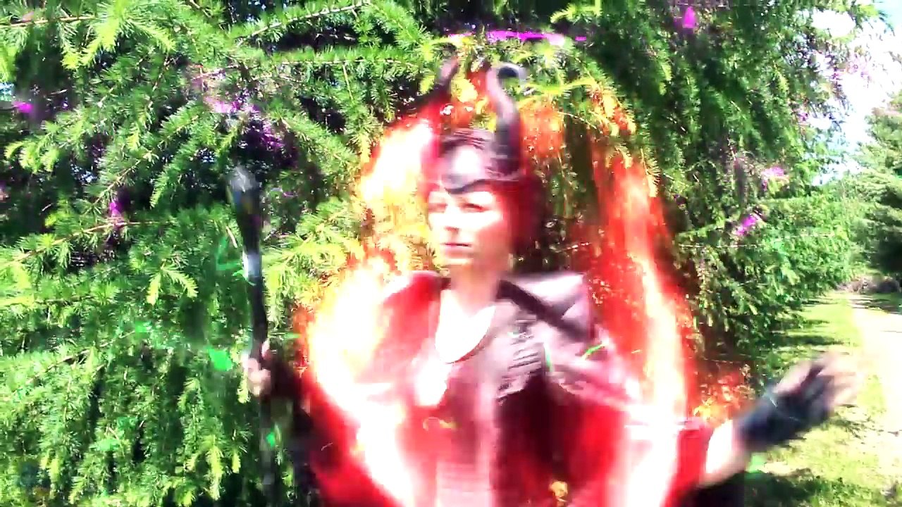 Spiderman & Frozen Elsa vs Catwoman! w- Pink Spidergirl, Maleficent, Joker, Ariel Mermaid & Candy -)