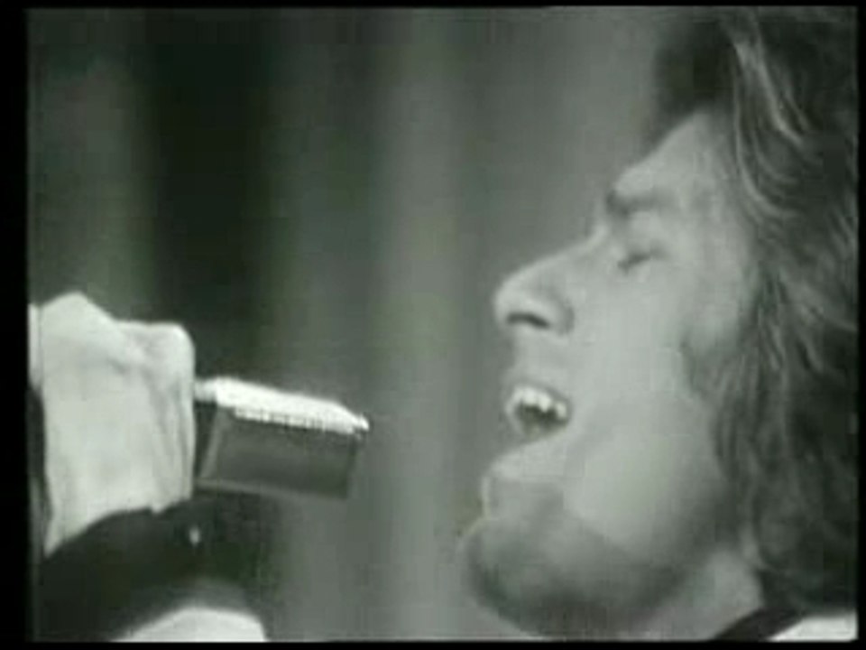 Mike Brant - Laisse moi t'aimer