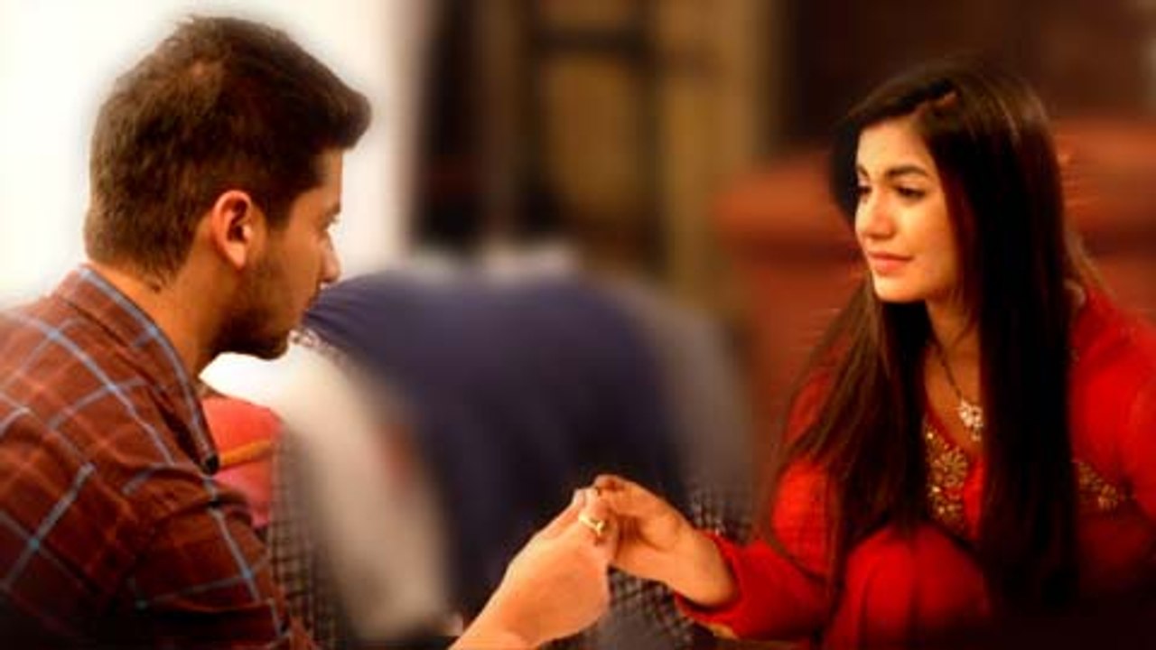 Chakor & Vivaan Get Romantic After Fight | Udaan | Colors