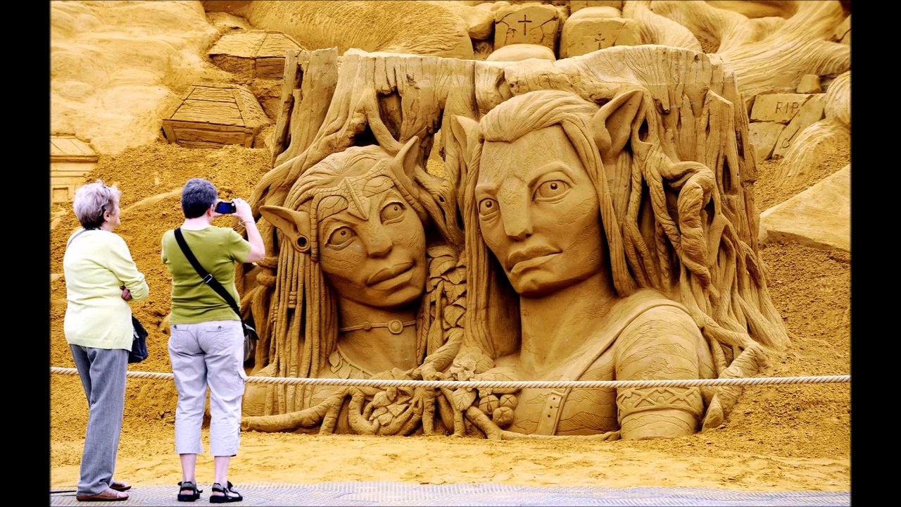 On joue dans le sable?