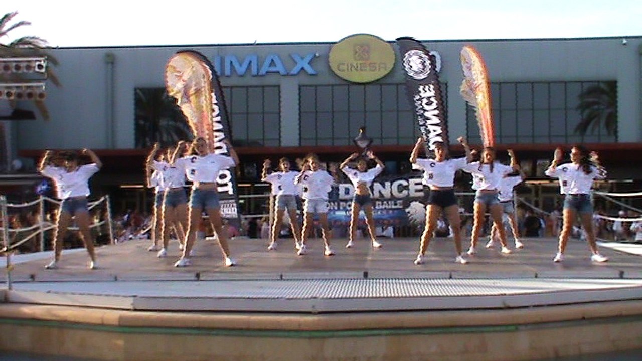 19 FUNKY JUNIOR  X-V VICKY ILLES MTXI CRAZY GIRLS