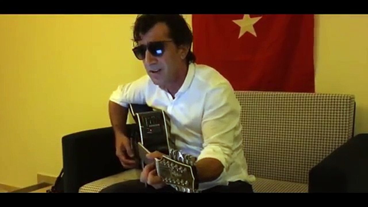 Erhan Güleryüz Erol Olçak ve Oğlu İçin Şarkı Yaptı