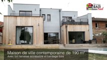 Maison de ville en toit terrasse et bardage bois réalisée par Maisons BATI SUD