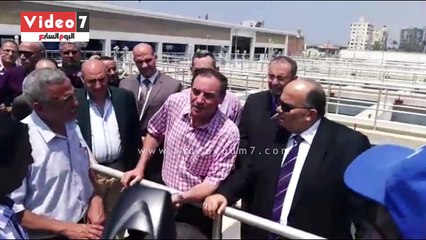 محافظ الدقهلية يتفقد محطات المياه مع رئيس الهيئة