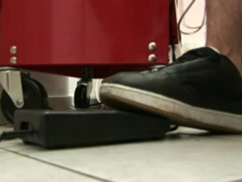 Kartell - Marco tattoviert Pouria...Short version!