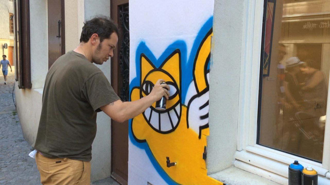 M.Chat pose sa patte en Normandie