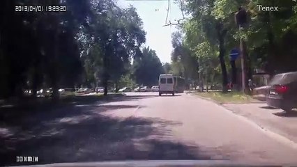 A prova de que existe um "exterminador implacável" na Ucrânia... WTF!