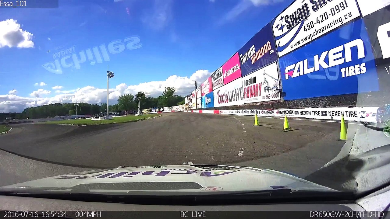 Michael Essa Hits The Wall vs Vaughn Gittin Jr. (Montreal - 16)