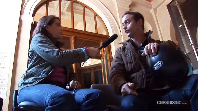 En direct des tribunaux – Son scooter flashé, un coursier démontre qu'il n'en était pas le conducteur