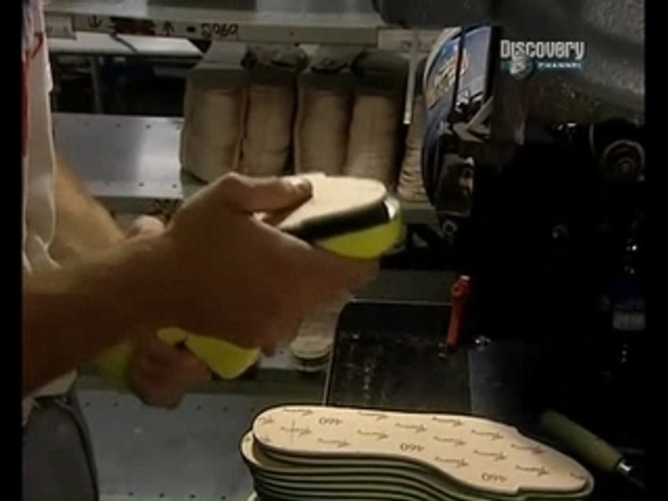 COMMENT C'EST FAIT - LES CHAUSSURES DE SECURITE