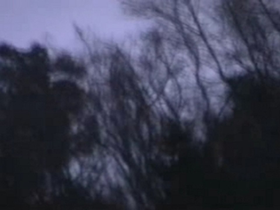 85bpm (excerpt) / 211 apart