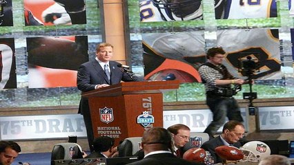 Roger Goodell once talked an NFL player out of buying a gun