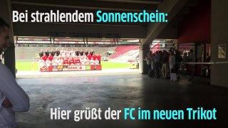 1.FC Köln - Mannschaftsfoto bei strahlendem Sonnenschein