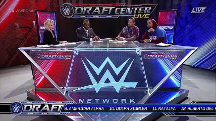 Naomi & The Usos: SD