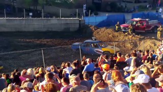 Demolition Derby, Second Heat, Columbia City Whitley County 7-16-2016