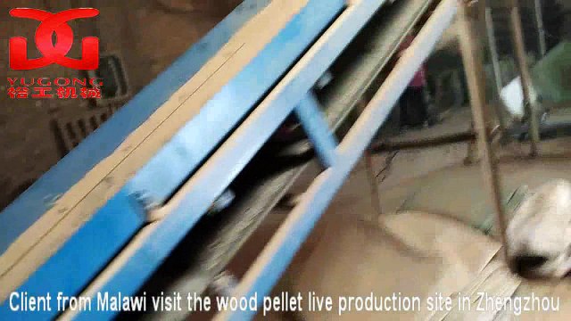 wood pellet mahchine,wood pellet mill model LGX-900 Client from Malawi visited the live production site