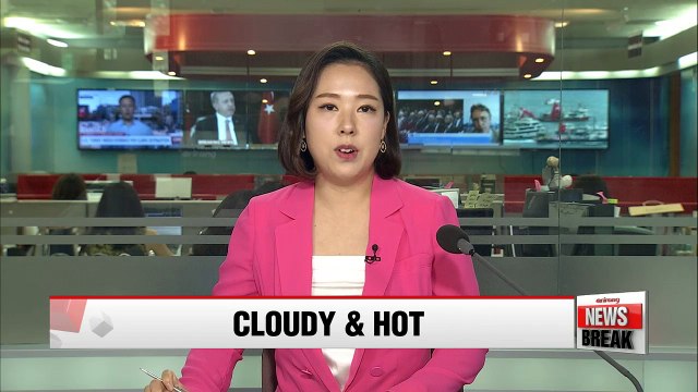 Heatwave warning across Korea, mostly cloudy with chance of showers
