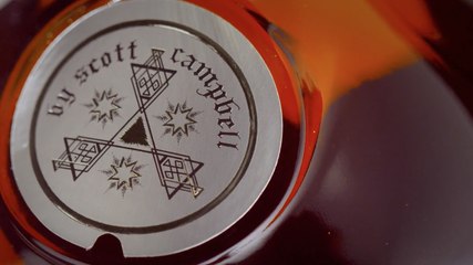 Hennessy : VS Limited Edition 2016 design par Scott Campbell