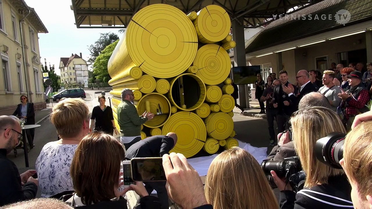 Tobias Rehberger: 24 Stops, Rehberger-Weg, Opening