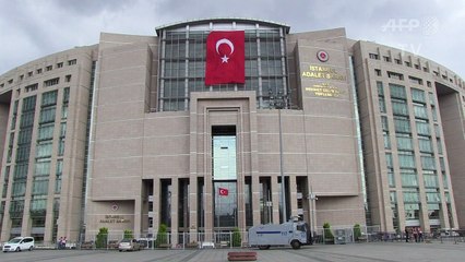 Turquie: les purges continuent, un conseil de sécurité réuni