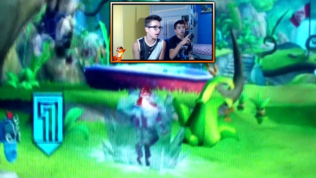 UNA NUOVA SERIE CRASH OF THE TITANS #1 w-retrowizard