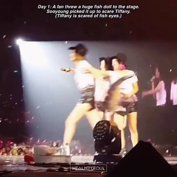 160718 Couple Taeny( Taeyeon & Tiffany) in SMTOWN V LIVE CONCERT TOUR OSAKA DAY 1