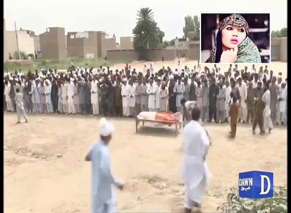 Qandeel Baloch Laid to rest
