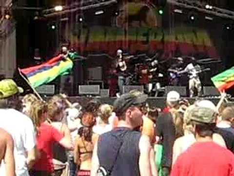 Otentikk Street Brothers at Summerjam 2007 Festival