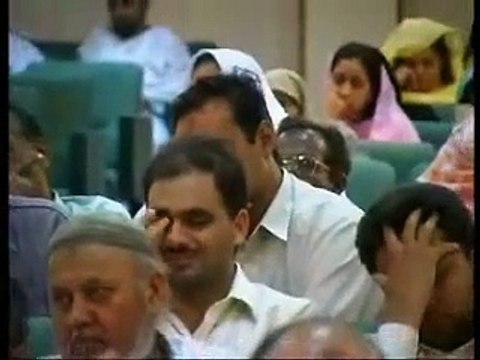 70 Saal ka mard aur 18 saal ki larki Javed Ahmed Ghamidi