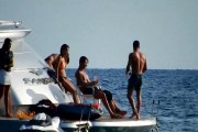 Cristiano se lo pasa pipa con sus amigos en Formentera