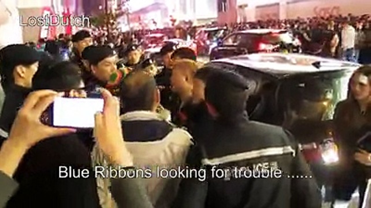 Undercover cop "no democracy..."  Feb 10, 2016 Mongkok riot