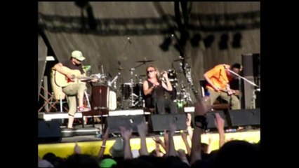 Αγγελάκας - Δεν Χωράς Πουθενά (11-7-10) @Terravibe