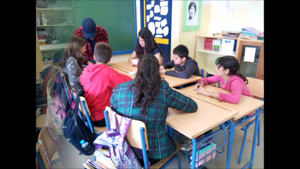 Hiroshima Orizuru by the children of Coria del Rio