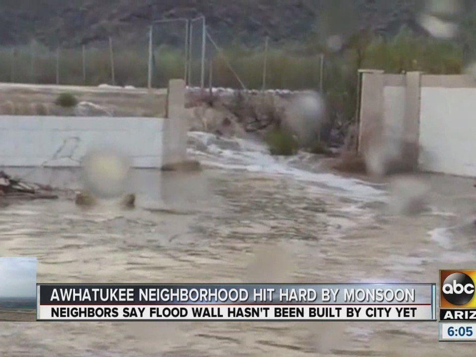 Flooded homes frustrate residents in Phoenix